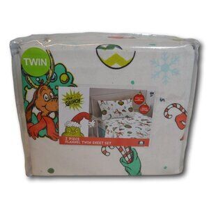 Dr Seuss - The Grinch Twin Sheet Set Flannel Holiday Grinch Max - NEW